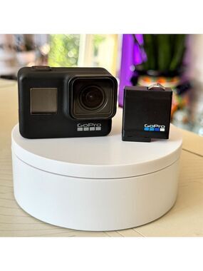 GoPro HERO7 Black 4K Waterproof Action Camera + Battery & Accessories Bundle